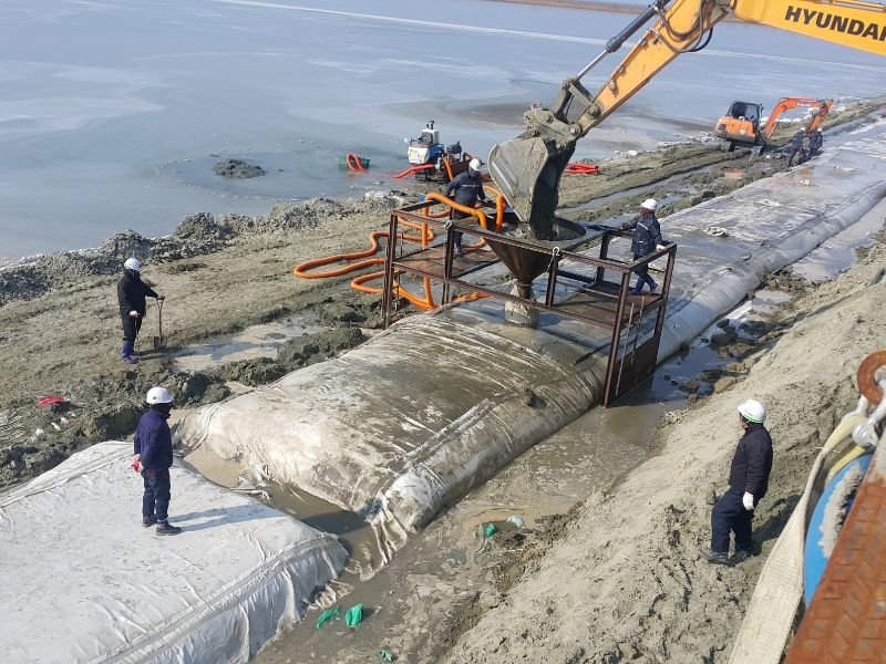Installation of waveplus Geo Tubes for shoreline erosion control and coastal protection